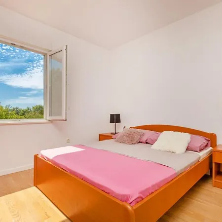 Apartman Miho Апартаменты
