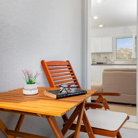 Apartman Miho Апартаменты Млини